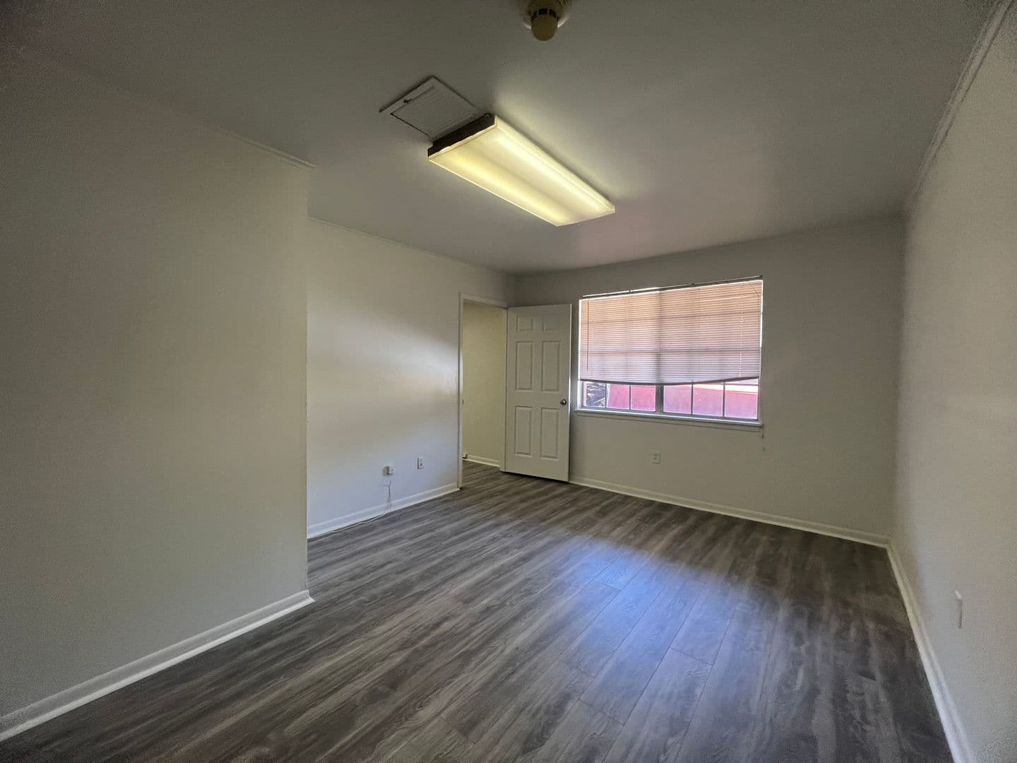 Shreveport Apartment: 3875 Line Avenue