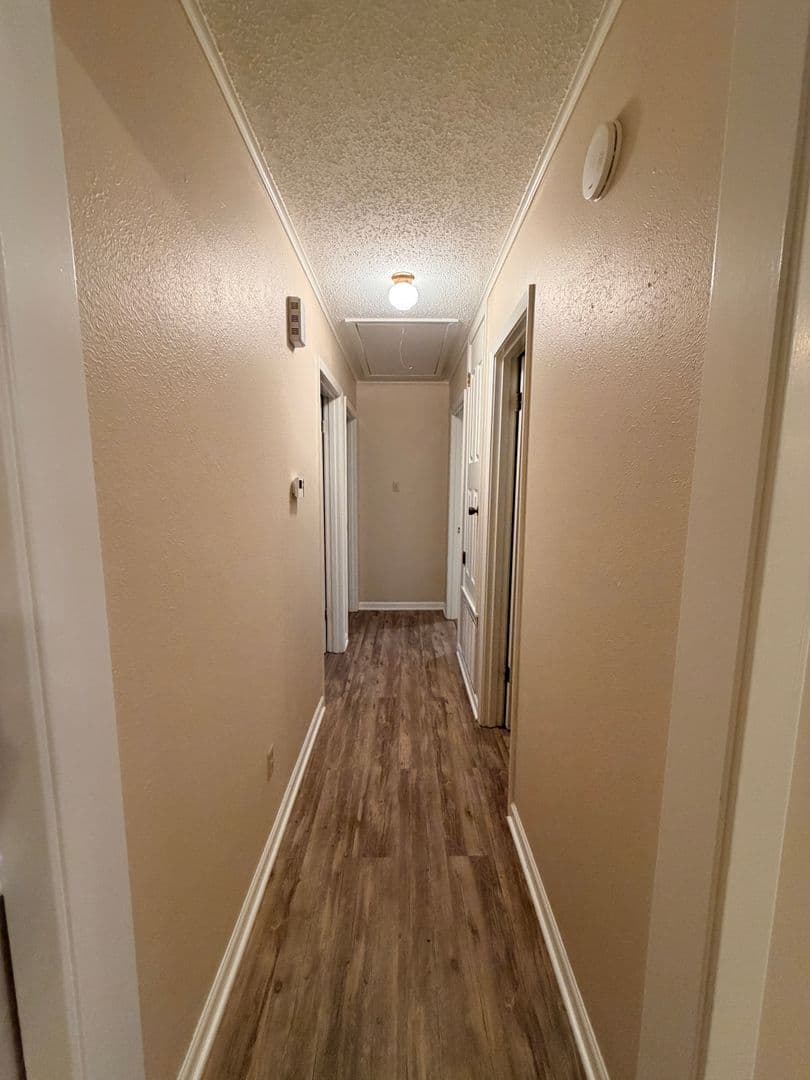 Haughton House: 9103 Dogwood Trail