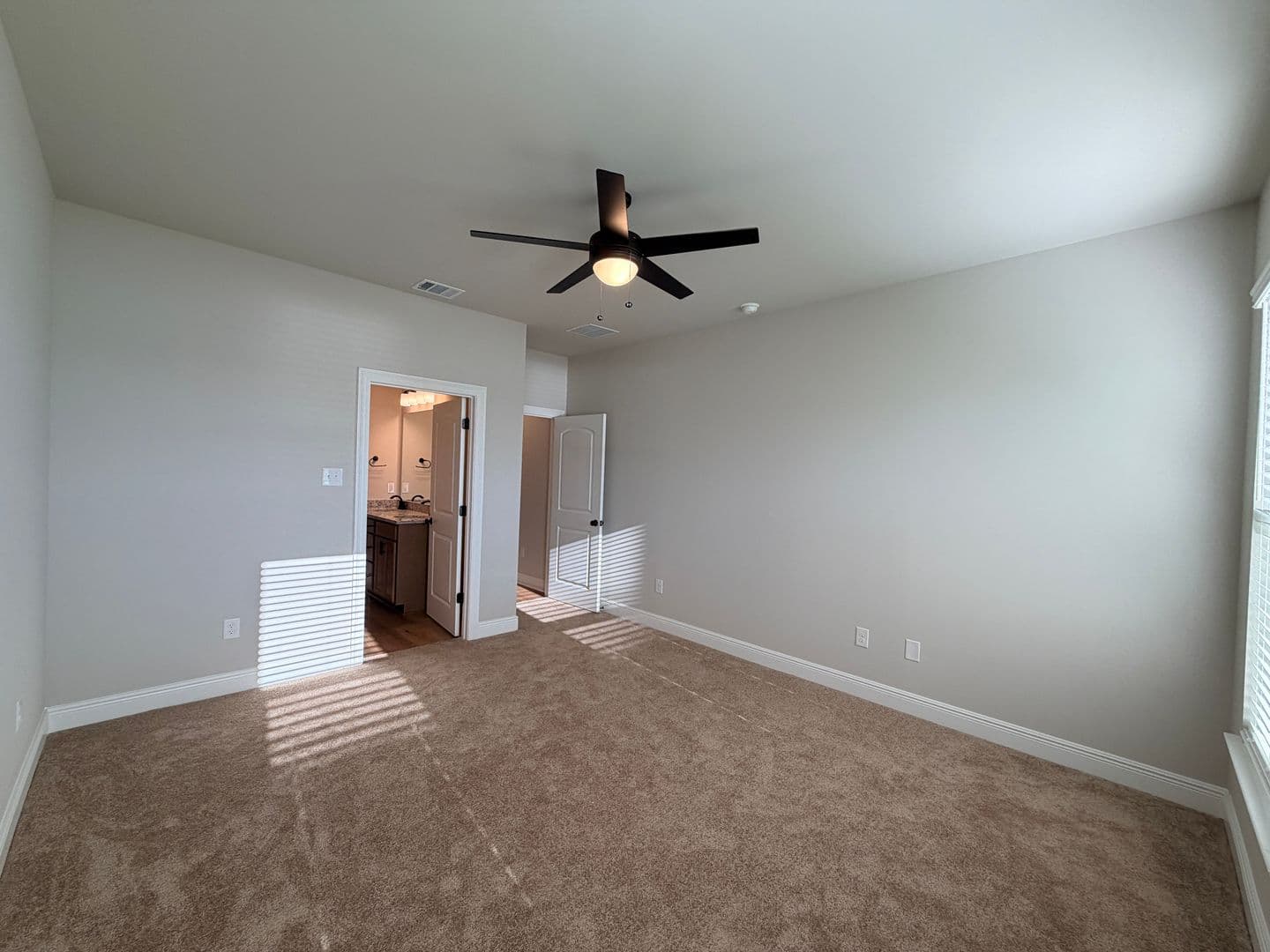 Bossier City House: 820 Venecia