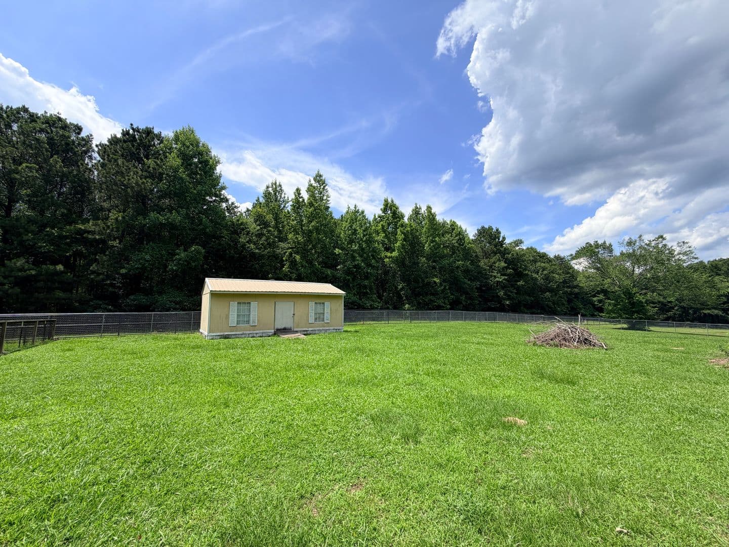 Shreveport House: 7810 West Lakeshore