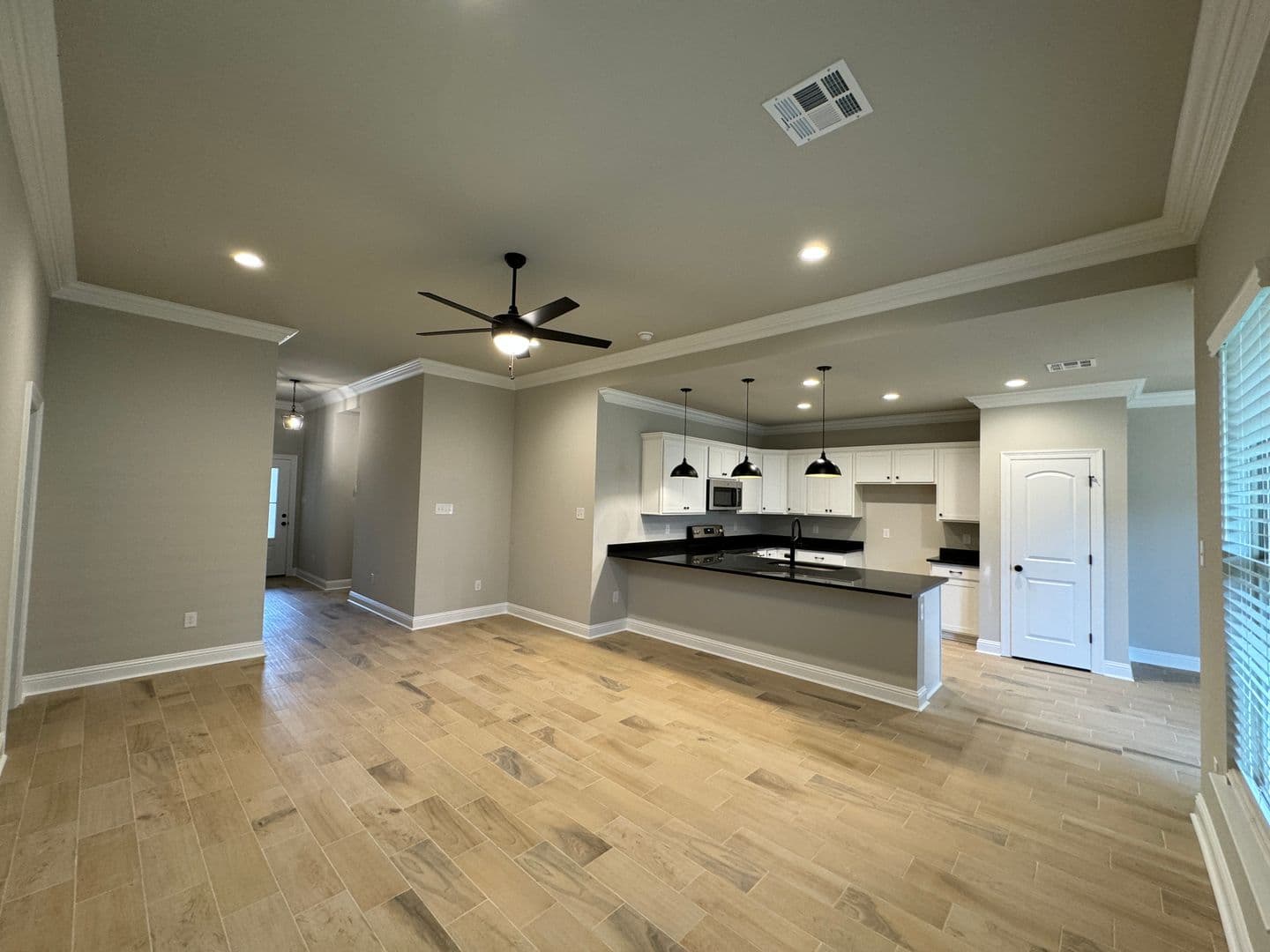 Haughton House: 607 Cabernet Court