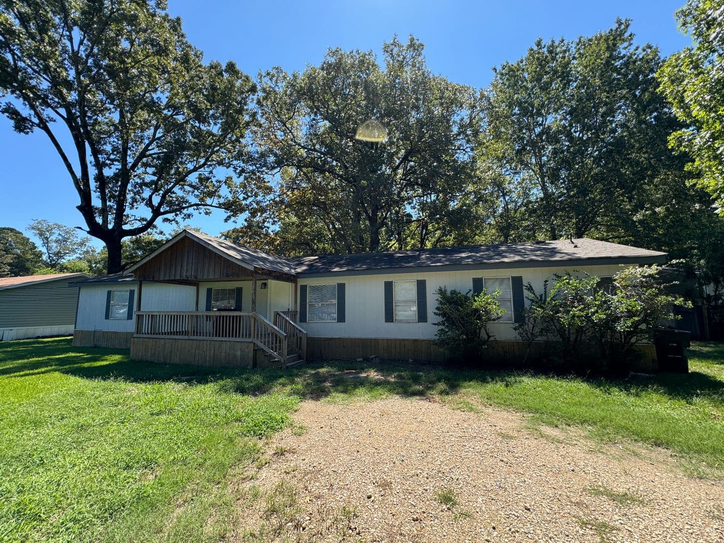 Shreveport House: 161 Flournoy Lucas Road