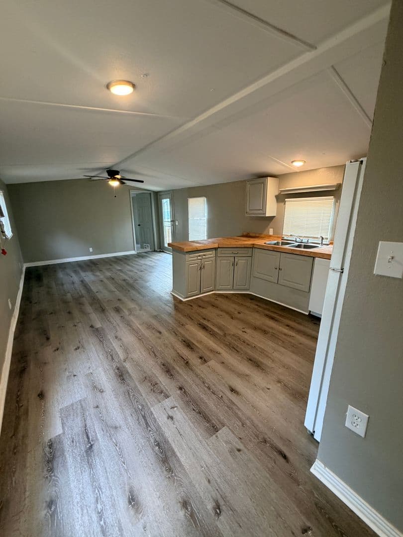 Shreveport House: 4038 Rainer