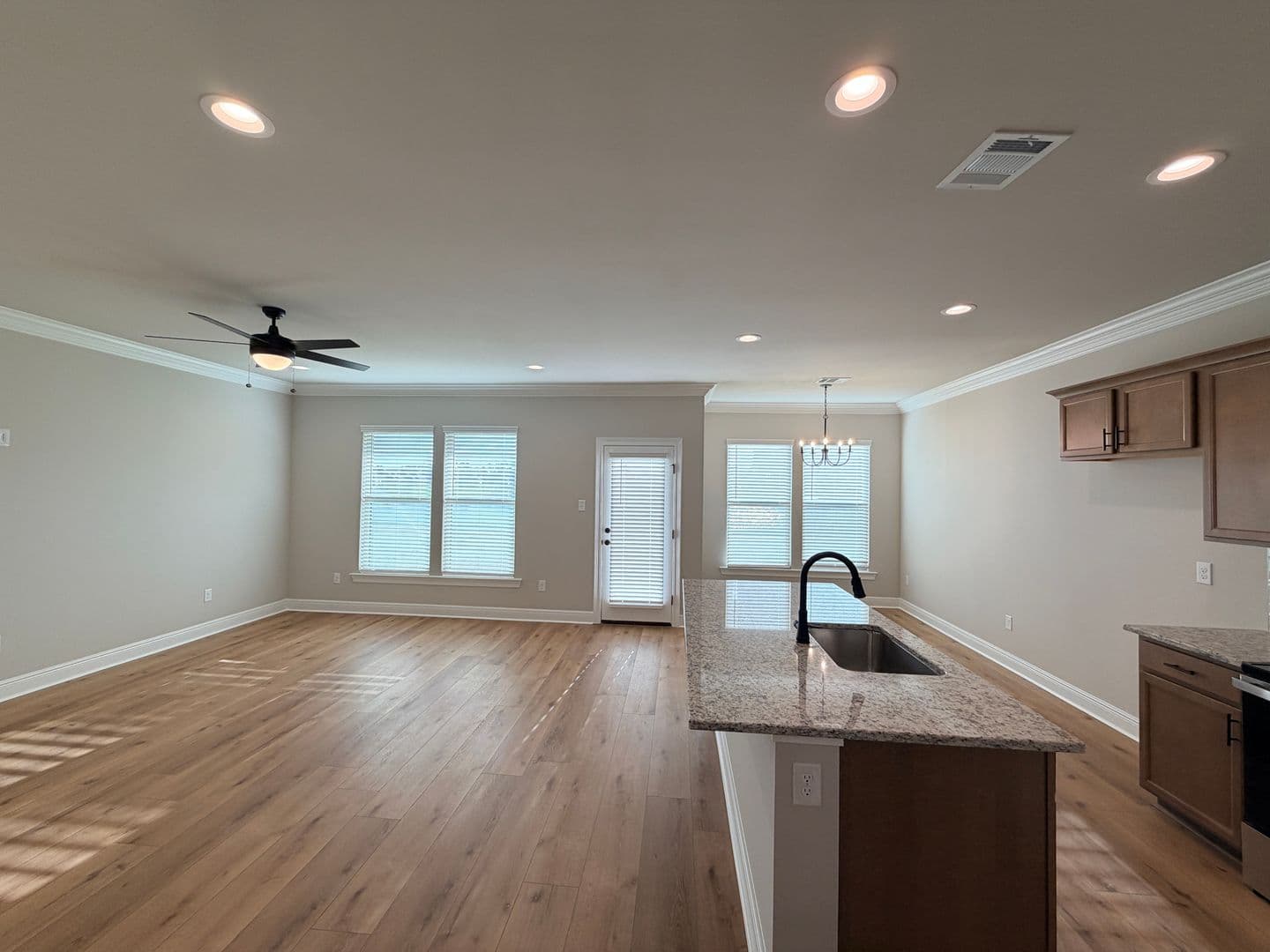 Bossier City House: 820 Venecia