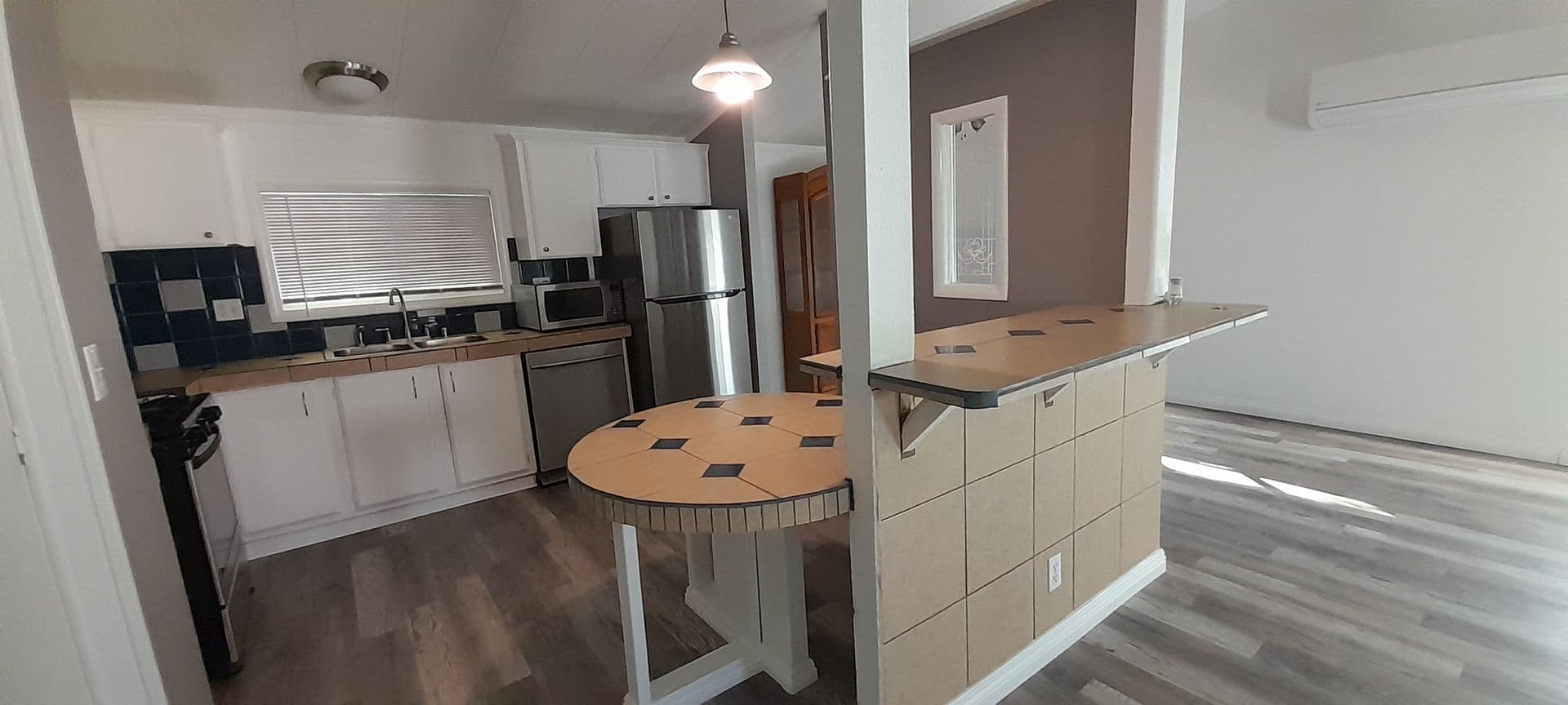 California City House: 21801 69th St