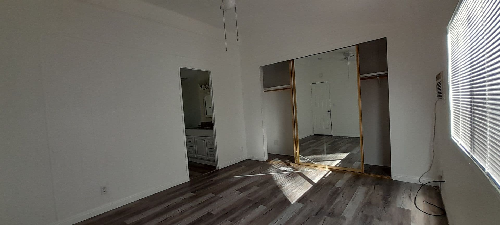 California City House: 21801 69th St