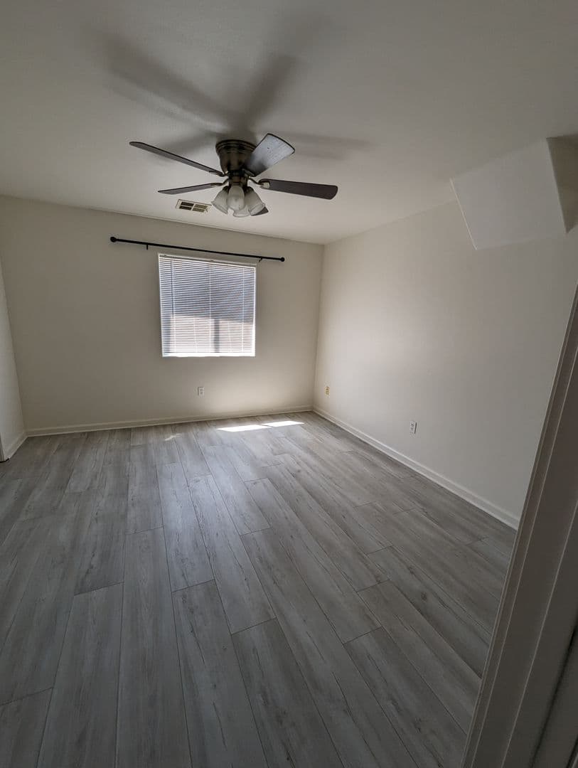 California City Apartment: 9524 Sally Ave