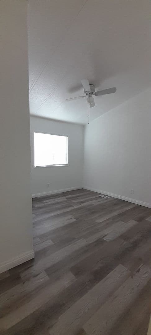California City House: 21801 69th St