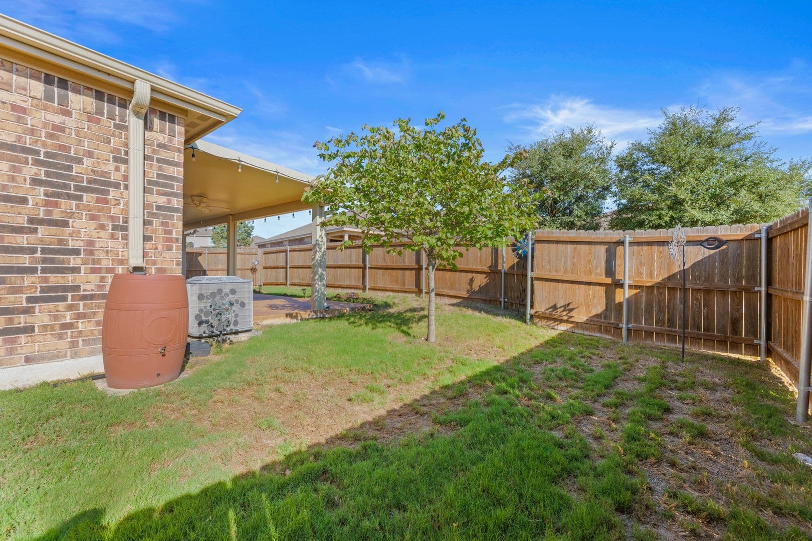 Manor House: 19824 Grover Cleveland Way