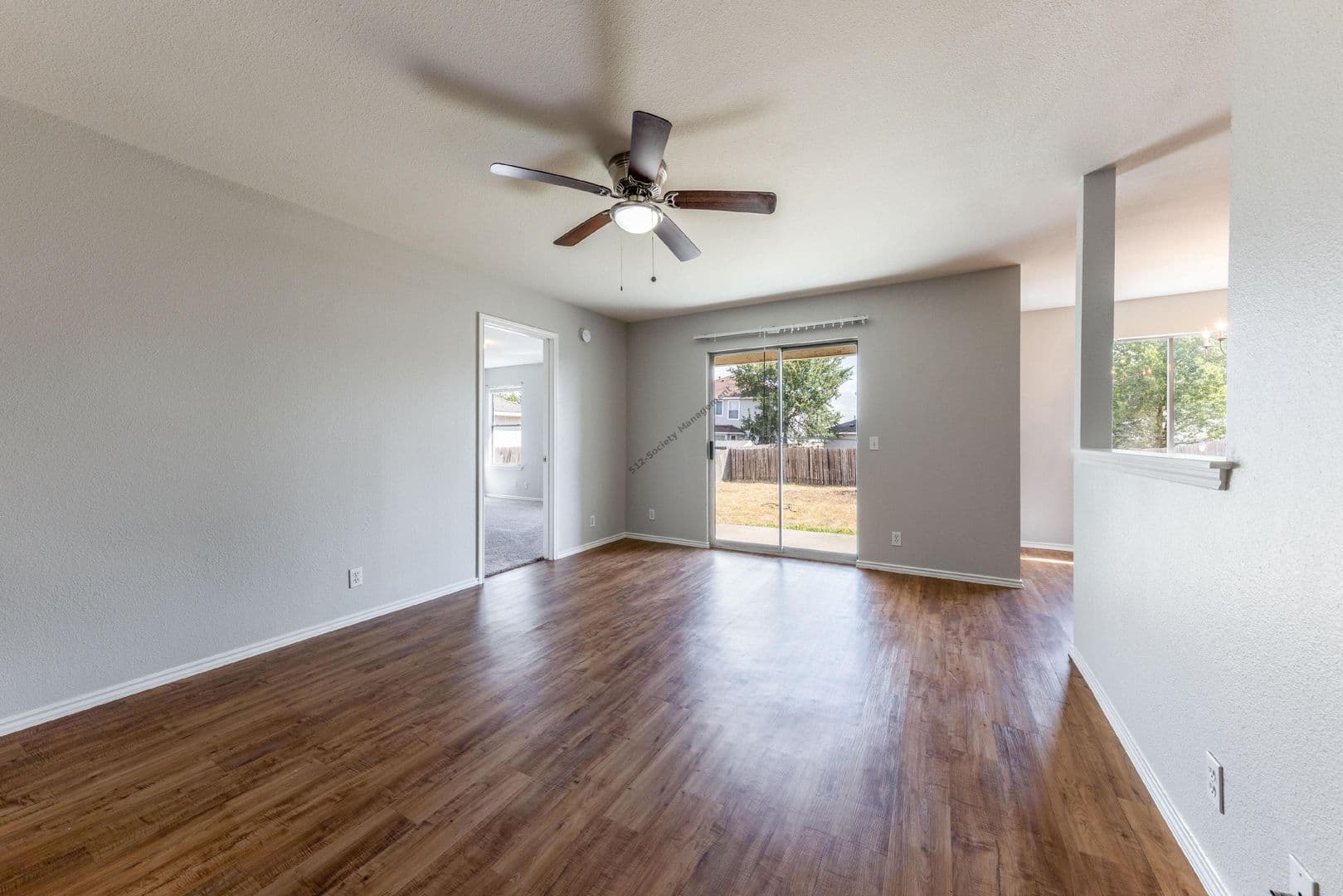 Austin House: 15102 Nuttall Dr