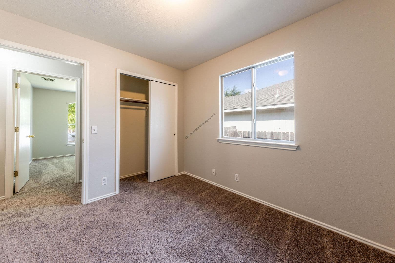 Austin House: 15102 Nuttall Dr