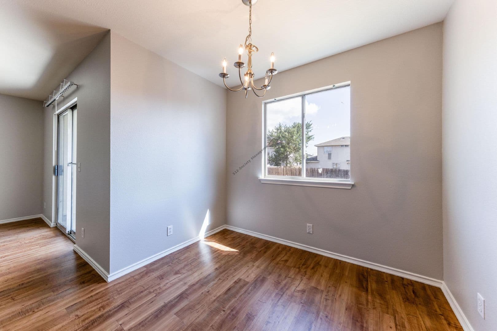 Austin House: 15102 Nuttall Dr
