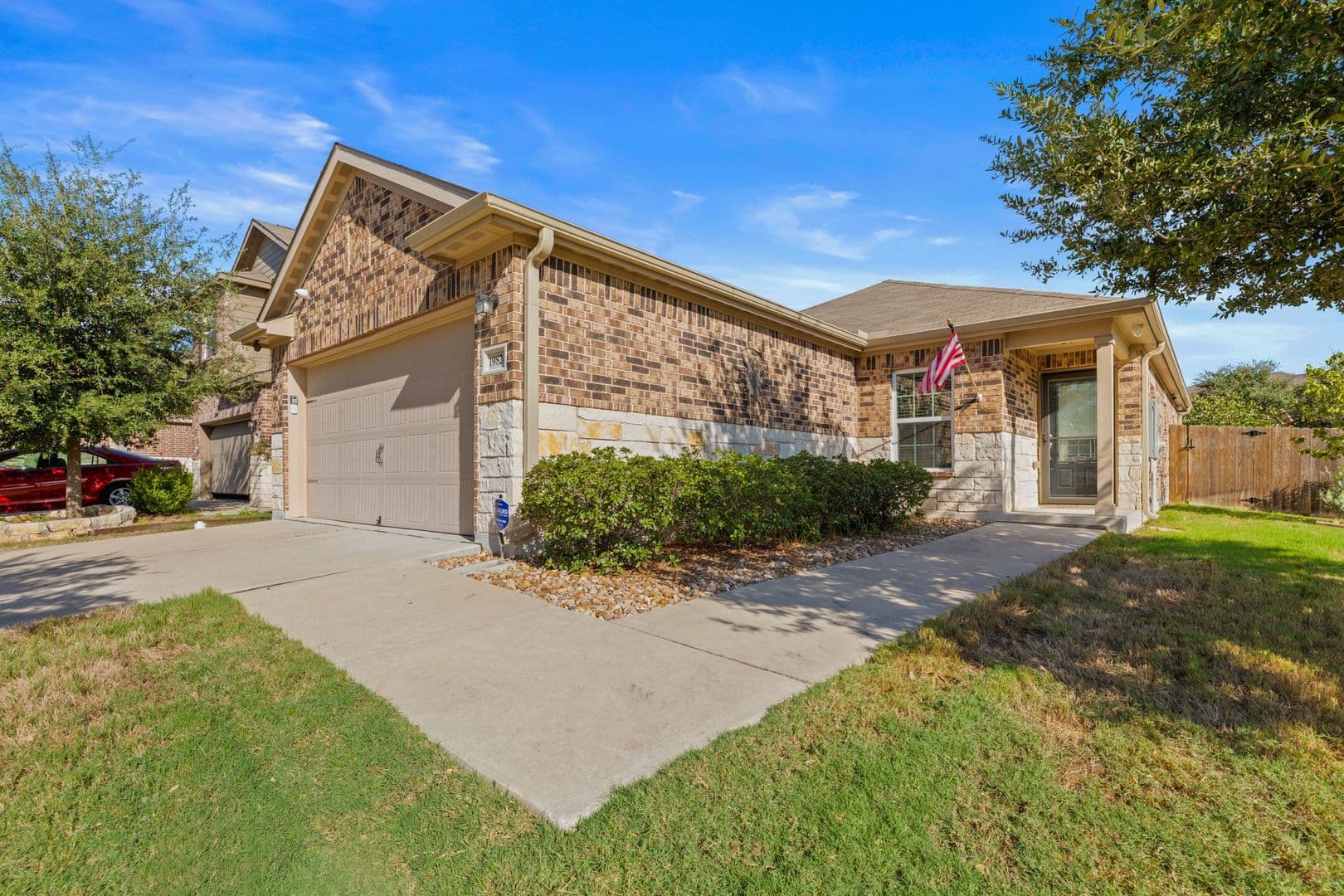 Manor House: 19824 Grover Cleveland Way