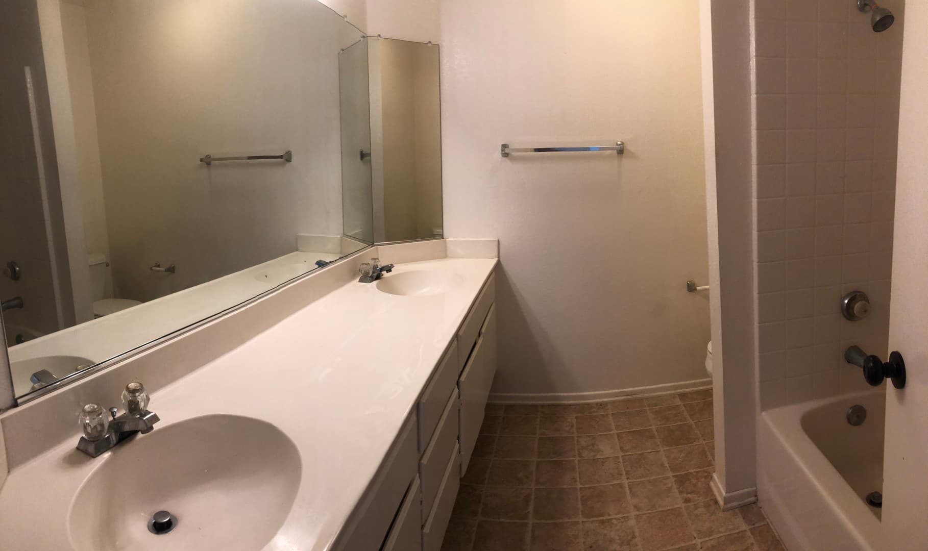Riverside House: 19159 Broken Bow Dr