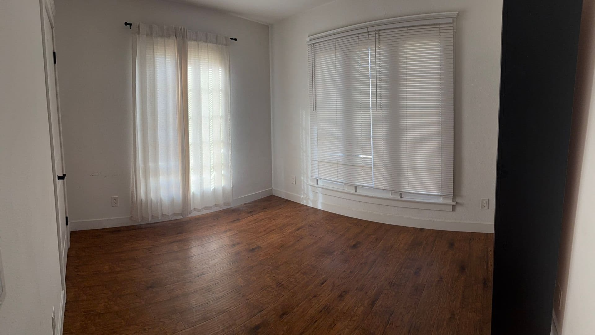 Riverside House: 3862 McKenzie Street