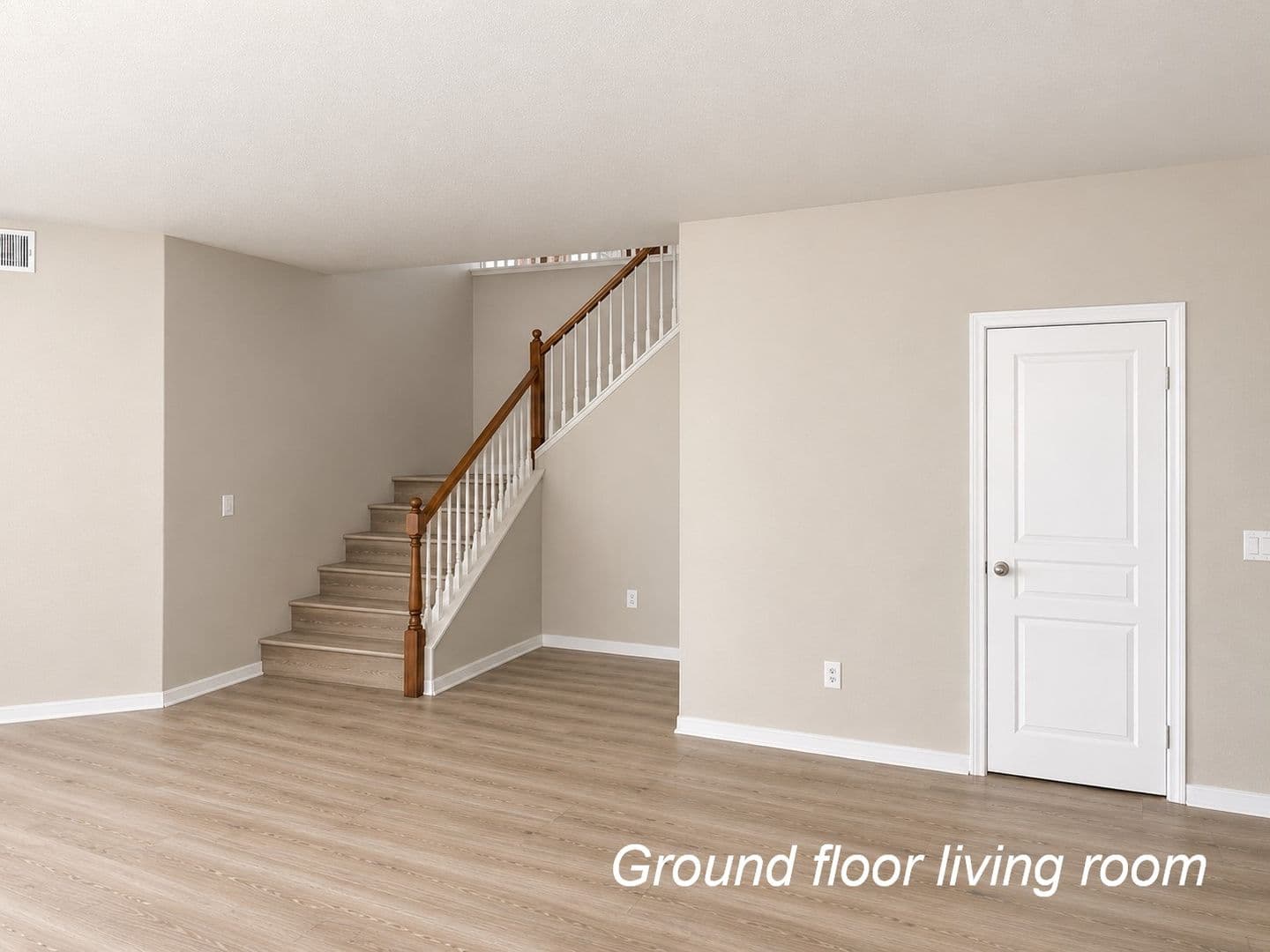 Perris House: 1940 Sugar Maple Ln