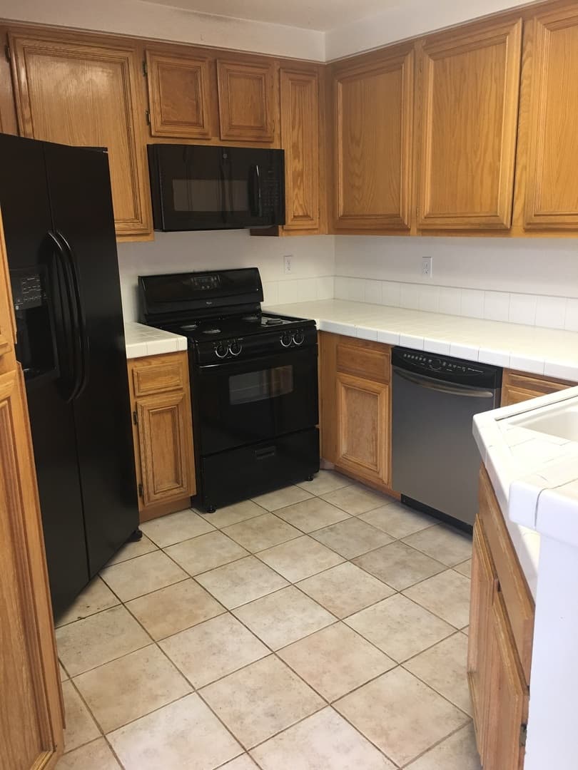 Riverside House: 19159 Broken Bow Dr