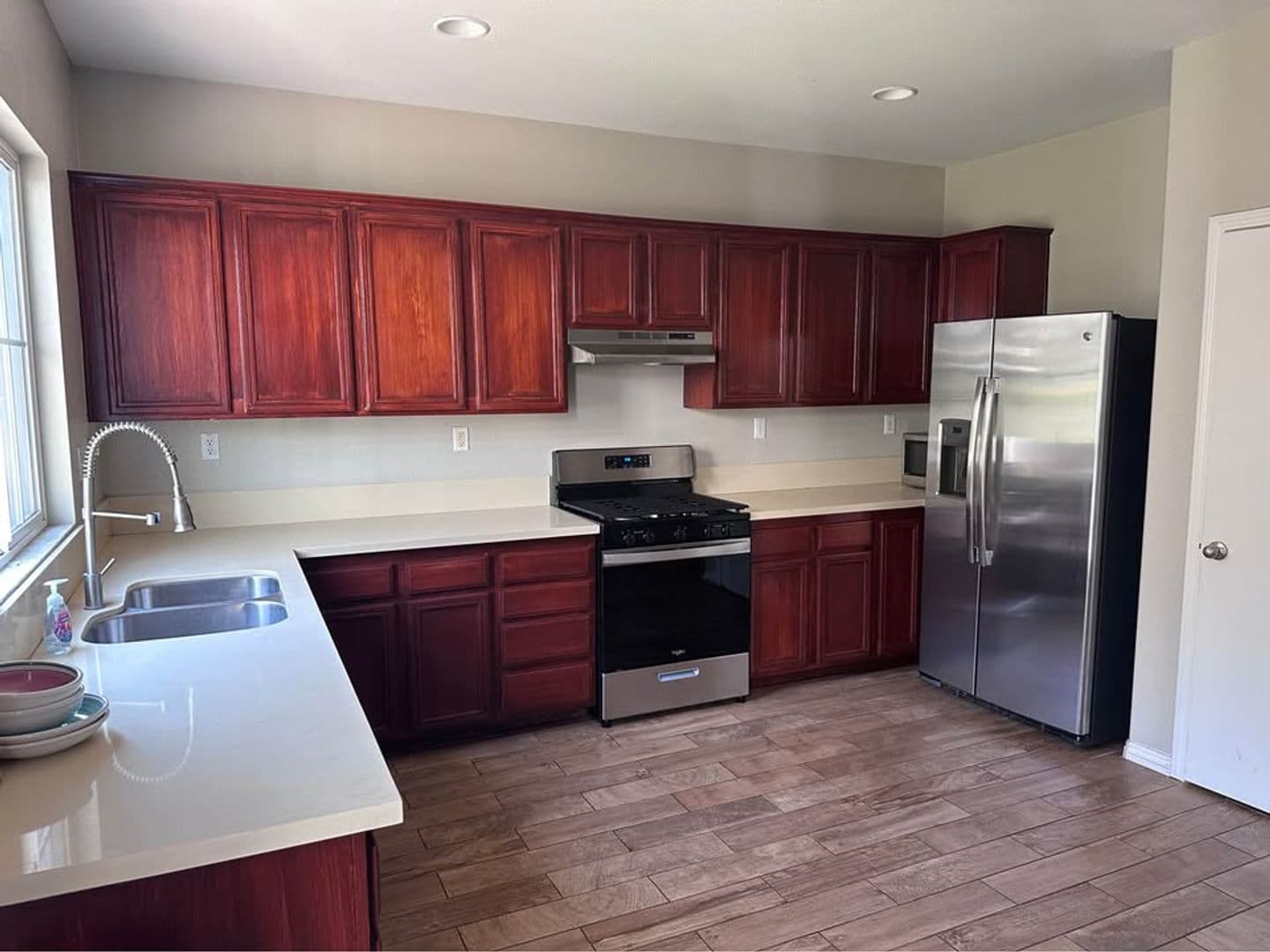 Riverside House: 4575 Bianca Way