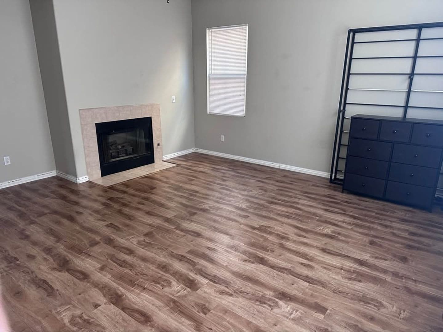 Riverside House: 4575 Bianca Way