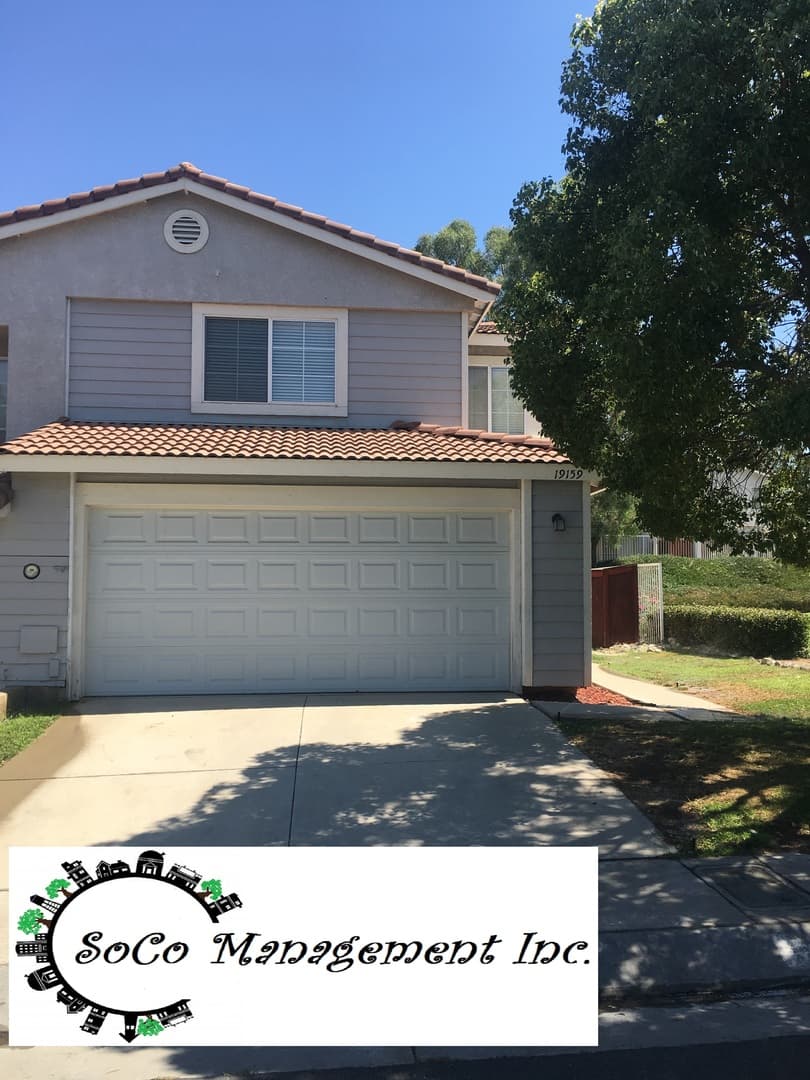 Riverside House: 19159 Broken Bow Dr
