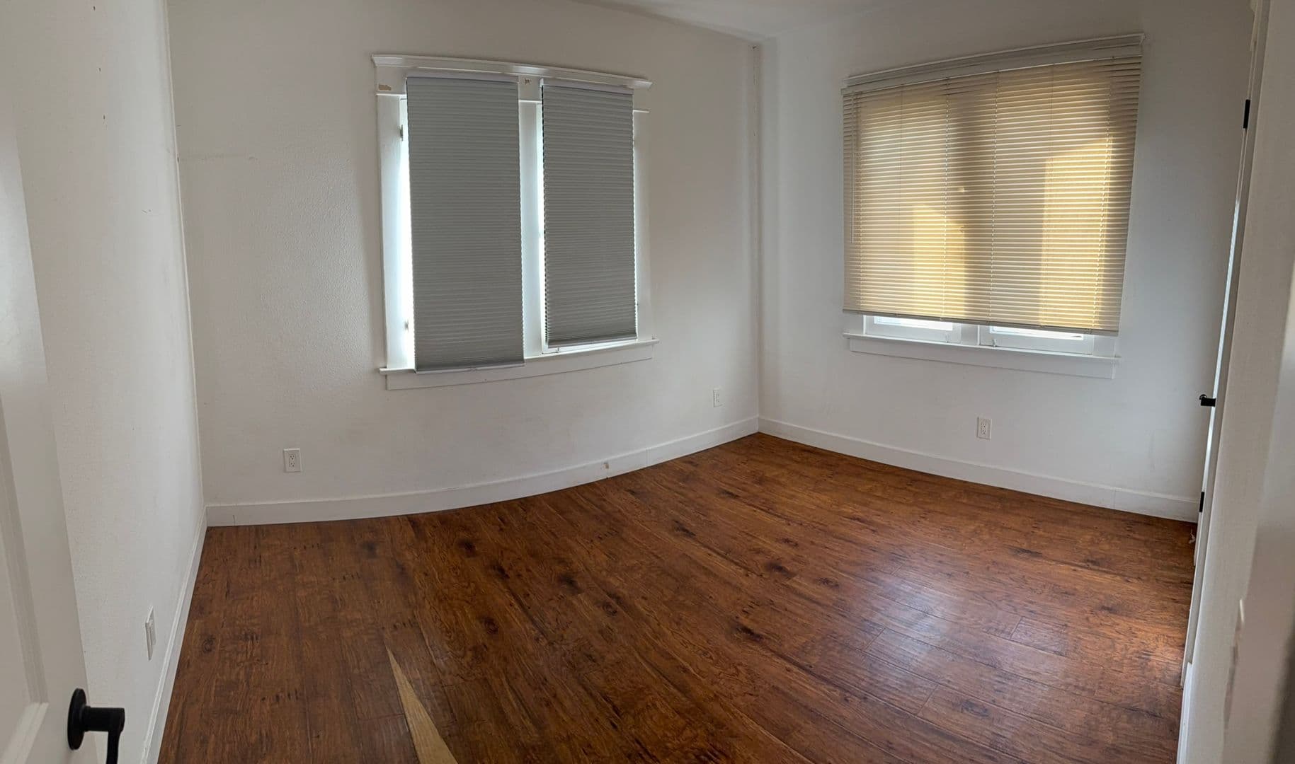 Riverside House: 3862 McKenzie Street