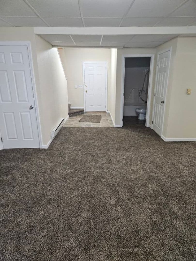 Farmington Apartment: 2, 8 & 10 S. Fleming St