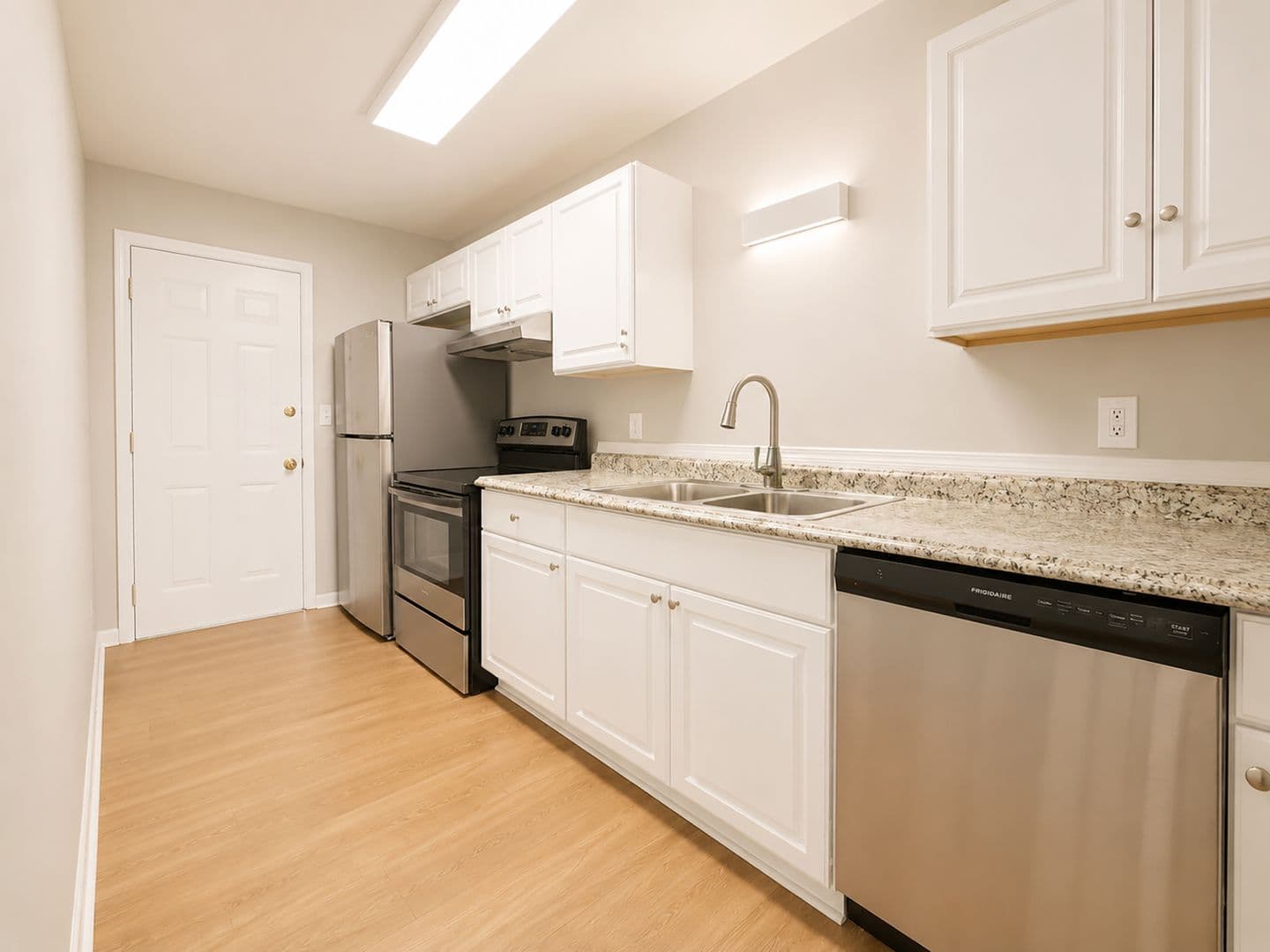 Fairfield Apartment: 412 Fairfax Drive