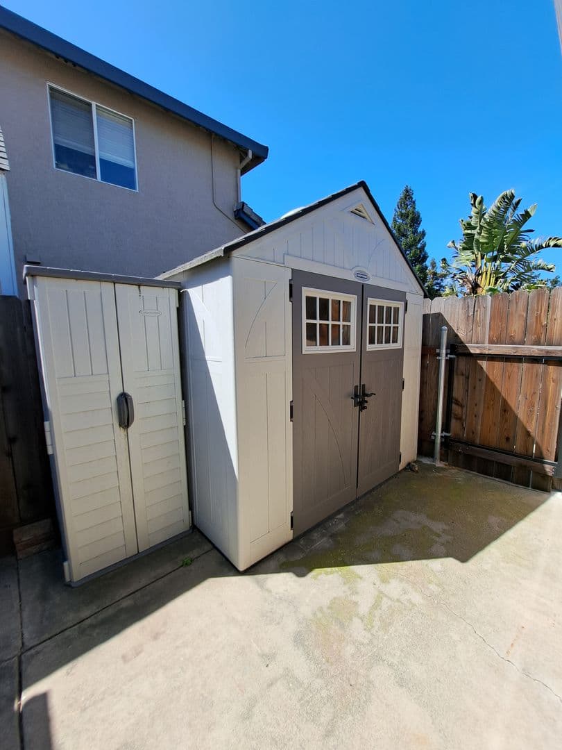 Vacaville House: 354 Bradley Dr.