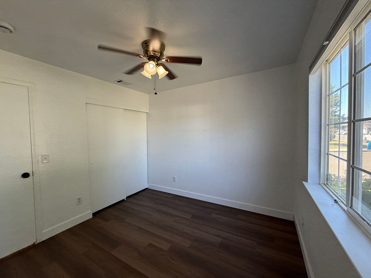 Dixon House: 1030 Windmill Dr