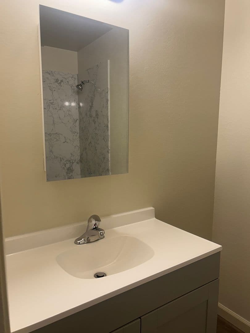 Fairfield Apartment: 708-716-760-766 E. TABOR AVE