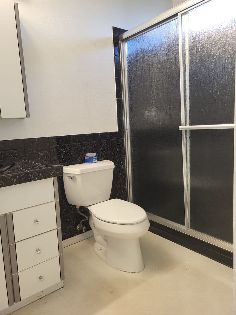 Vallejo House: 125 Serpentine Drive