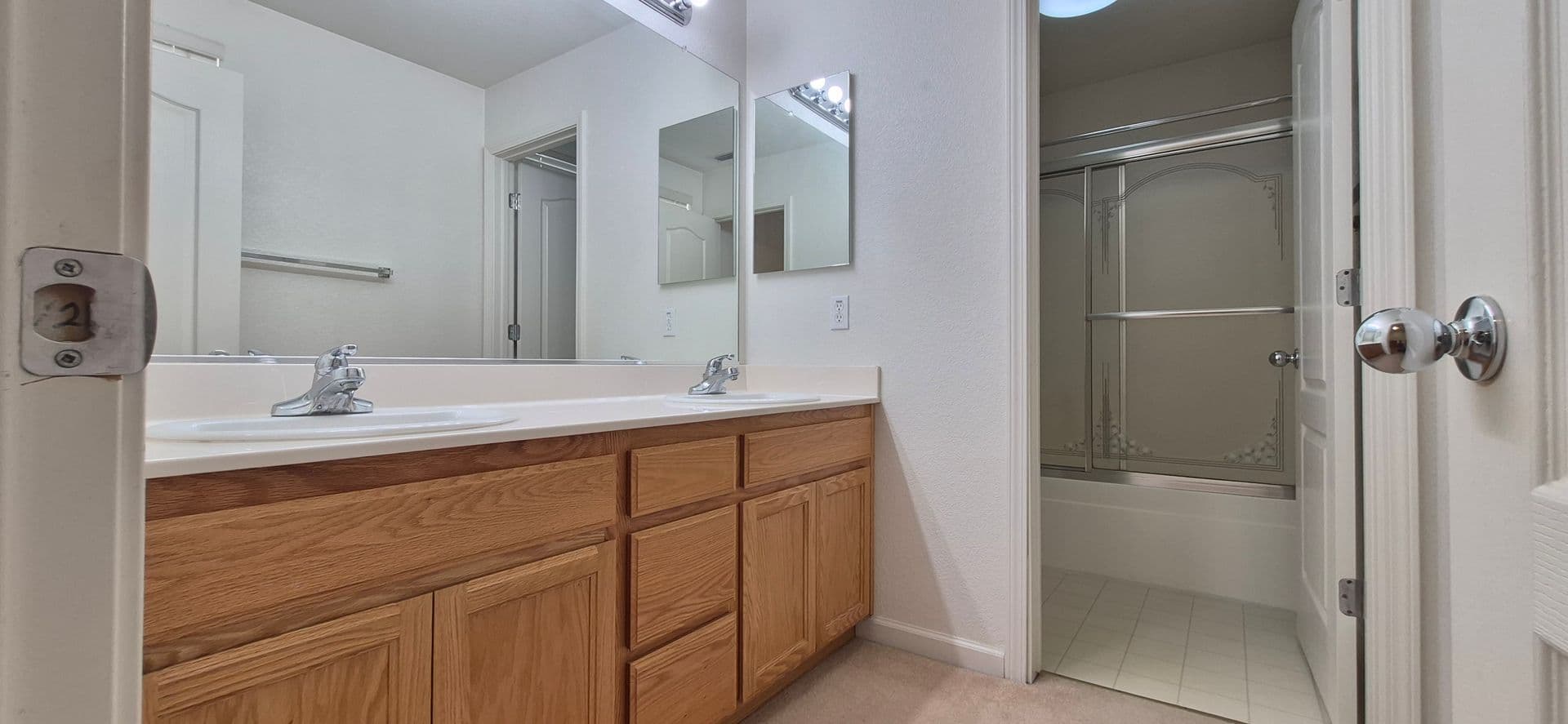 Dixon House: 2080 Mariposa Drive