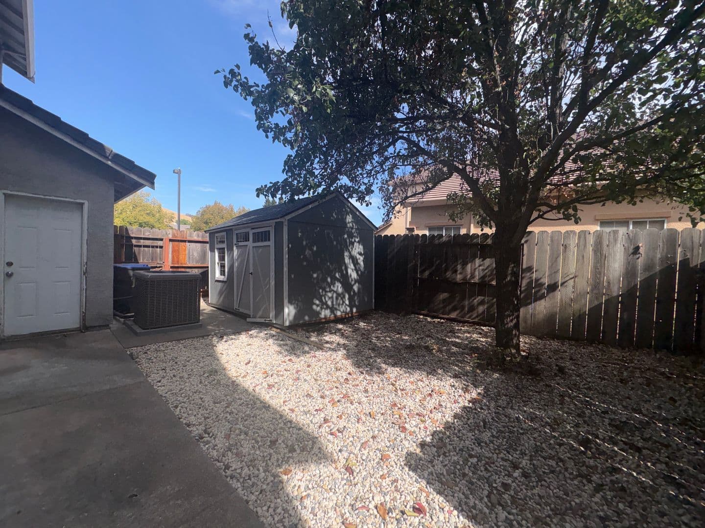 Fairfield House: 3426 Glen Ellen Dr