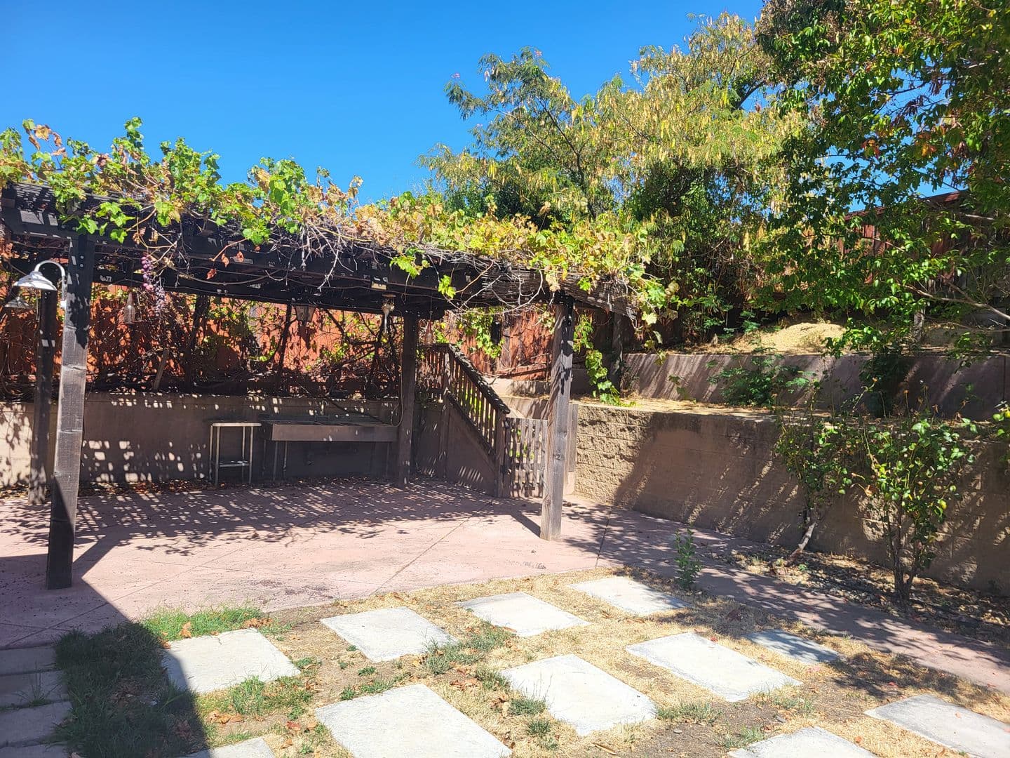 Fairfield House: 3891 Danbury Way