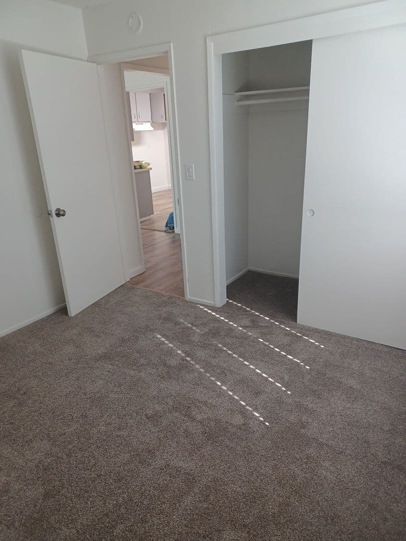 Fairfield Apartment: 181-191-205-207-209-211 Pacific Ave.