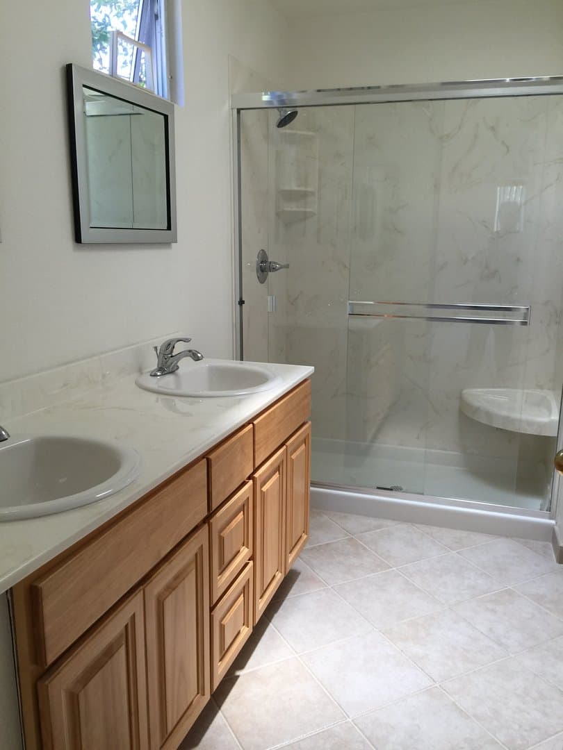Vallejo House: 136 Ruby Ln