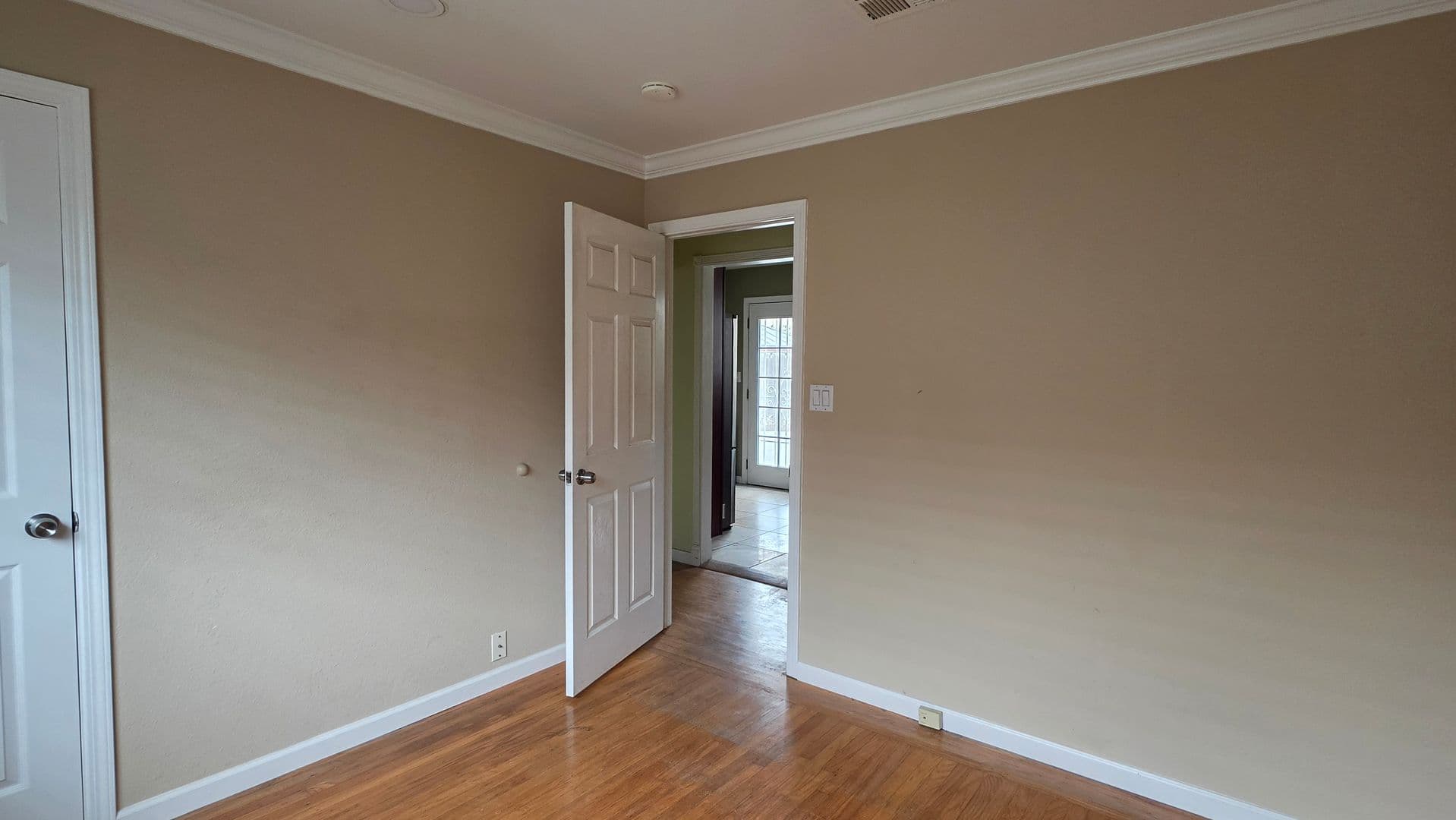 Vallejo House: 2414 Tennessee Street