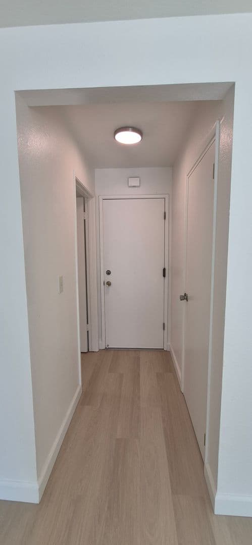 Fairfield House: 5023 Oakbrook Cir