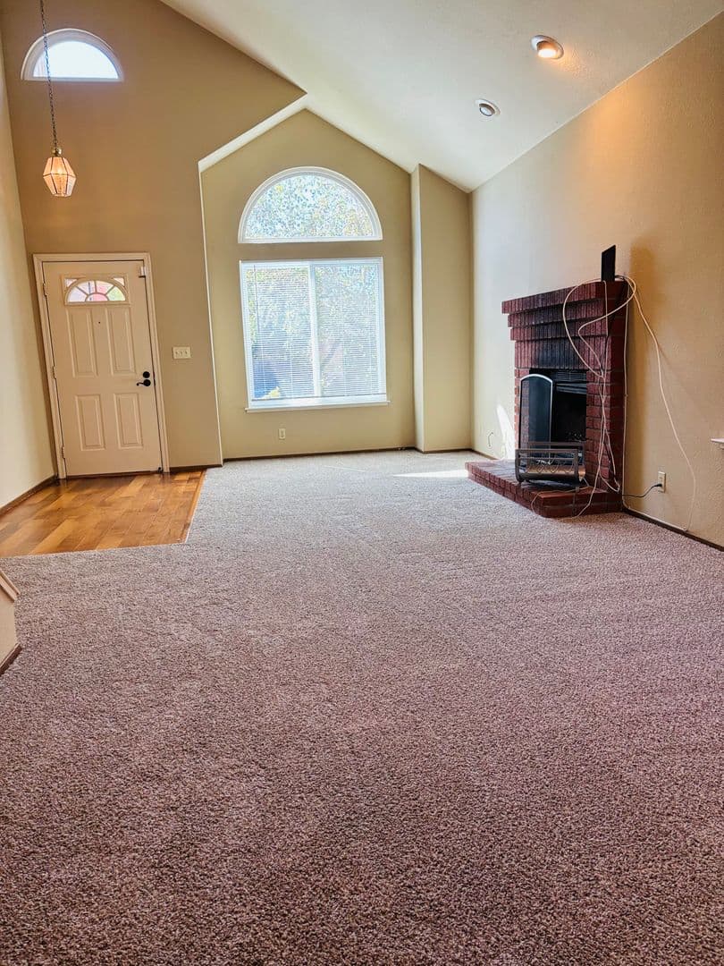 Fairfield House: 2444 Mainsail Ct.
