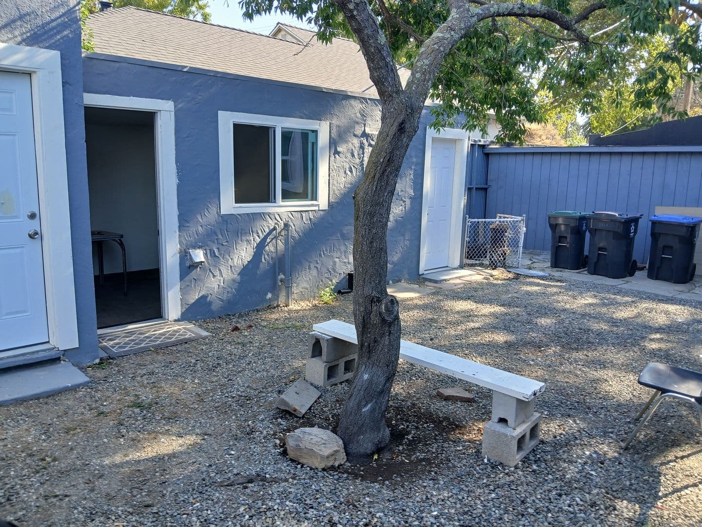 Fairfield Apartment: 801 Taylor St