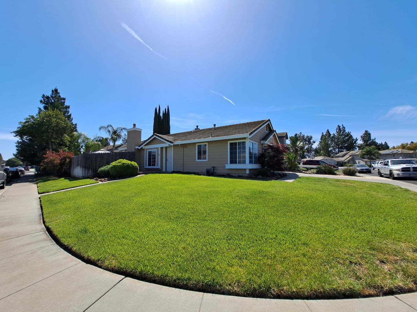 Vacaville House: 354 Bradley Dr.