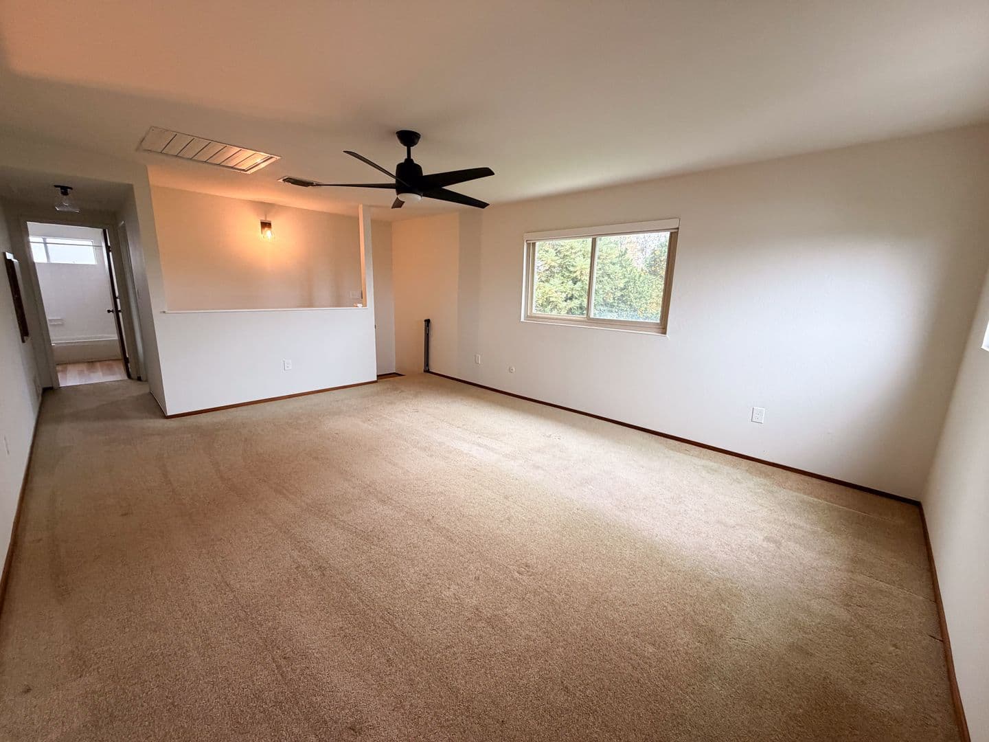 Dixon House: 950 Pembroke Way