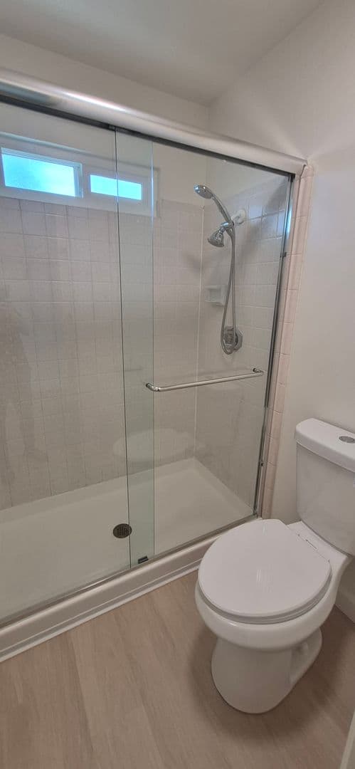 Fairfield House: 5023 Oakbrook Cir