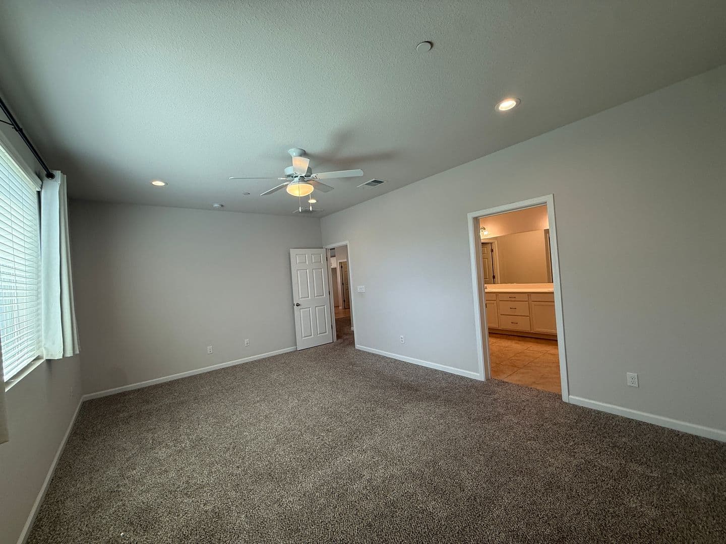 Dixon House: 1680 Gold Street