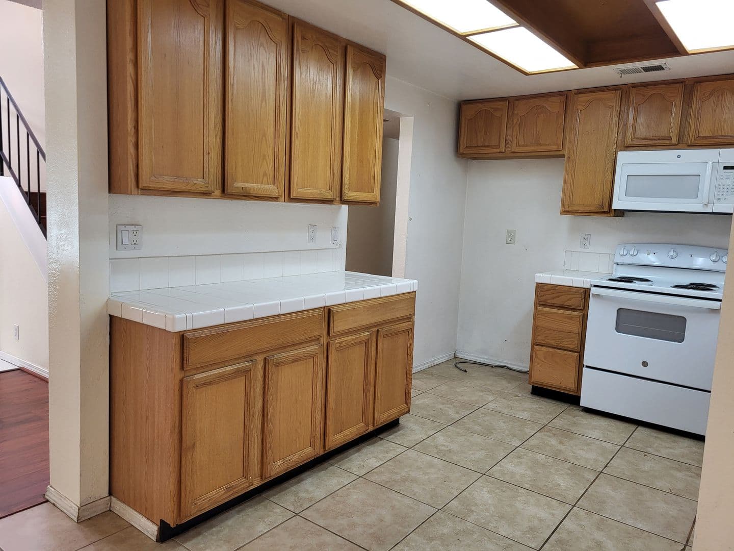 Vallejo House: 125 Serpentine Drive