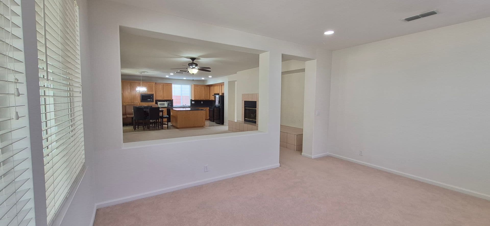 Dixon House: 2080 Mariposa Drive