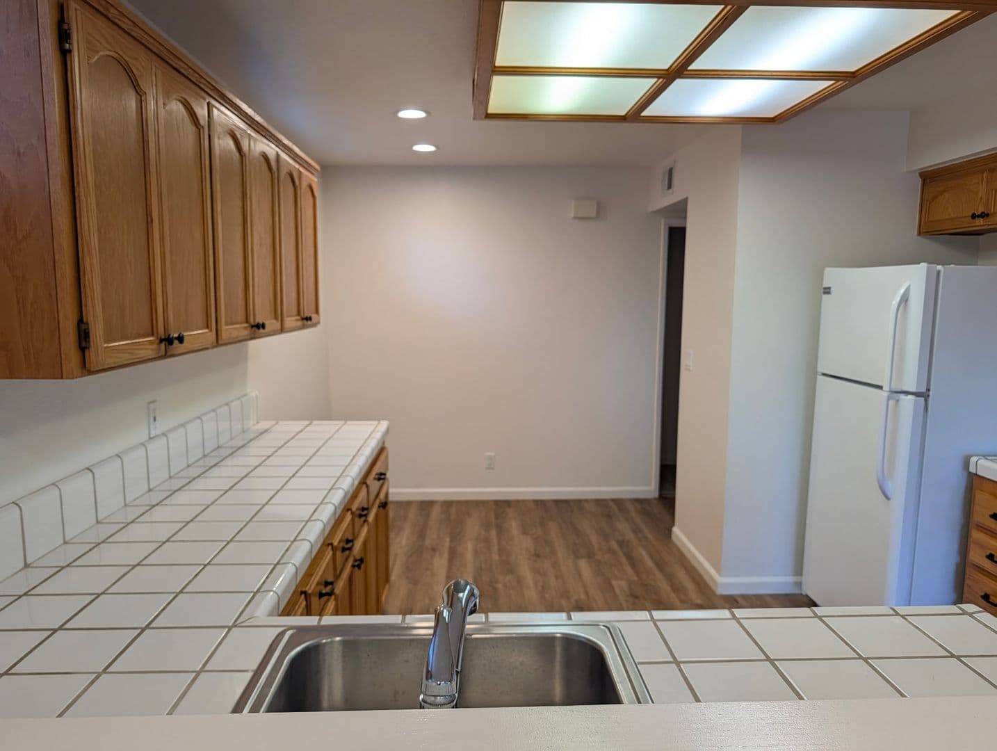 Vallejo House: 136 Ruby Ln