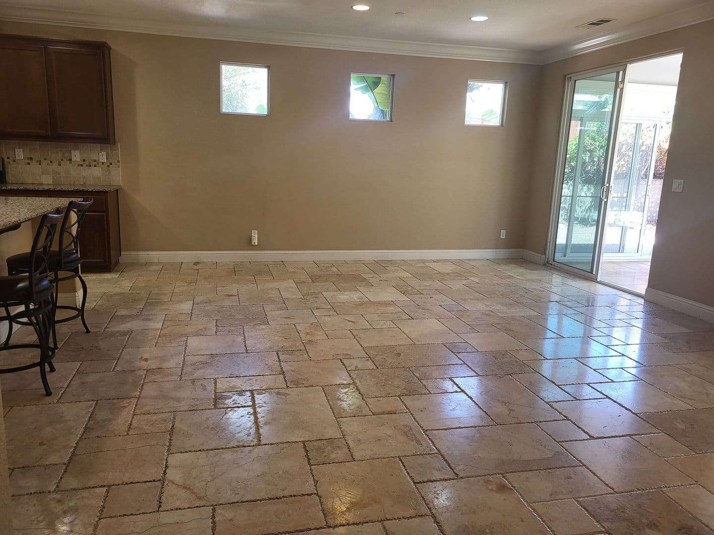Fairfield House: 3891 Danbury Way