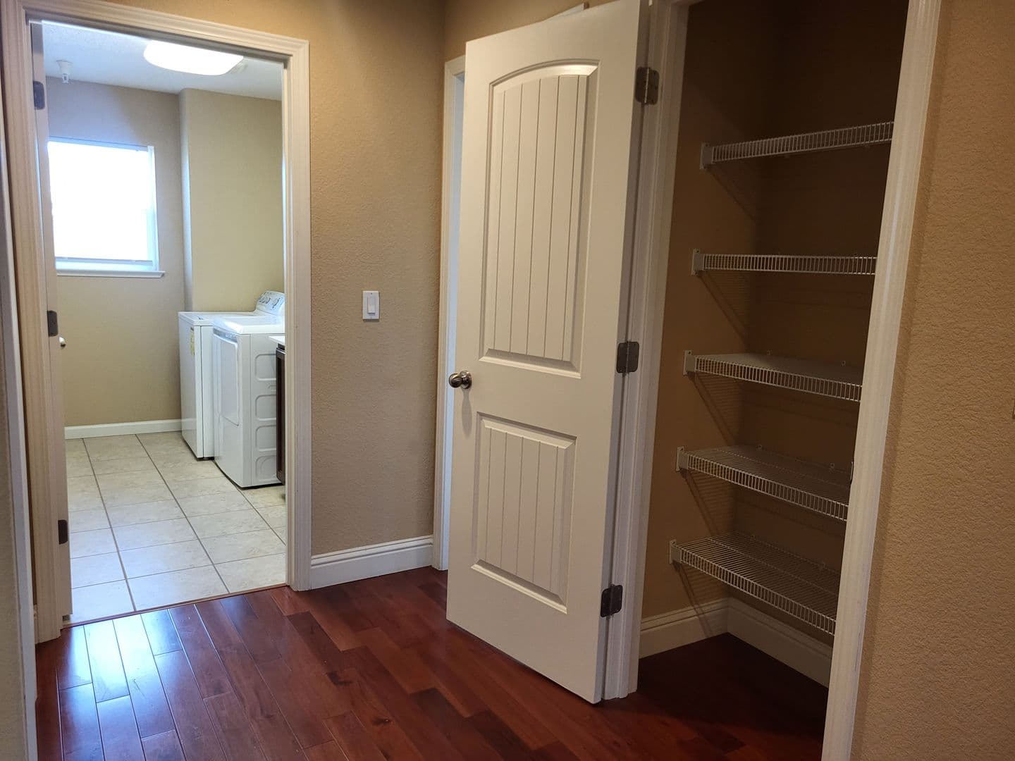 Fairfield House: 3891 Danbury Way