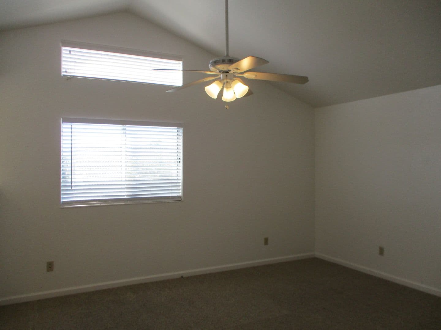 Fairfield House: 2618 Valley Oak Way